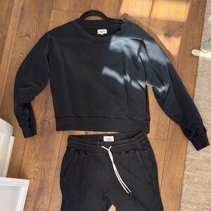 MATE the label Black Sweatshirt and Joggers SET 100% Cotton